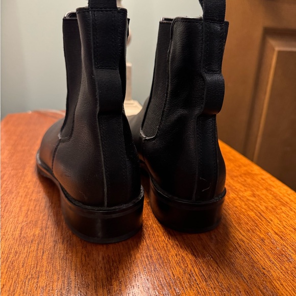 WhiteHouse Black Market Leather Ankle Boots - Picture 2 of 3